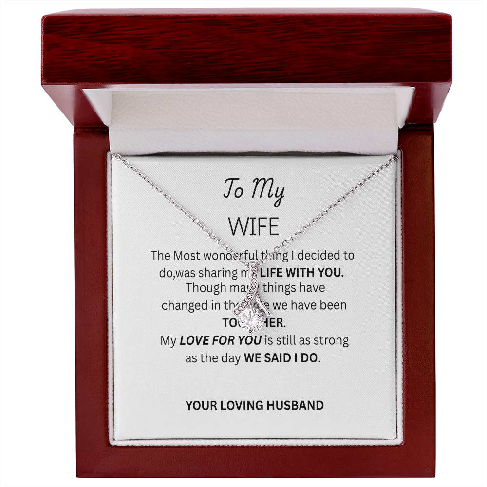 TO MY WIFE - Alluring Beauty Necklace